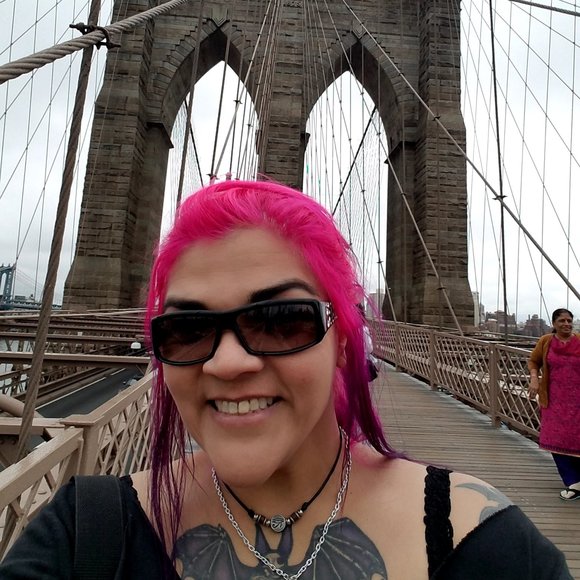 Meet your Posher, Evie - Picture 1 of 1